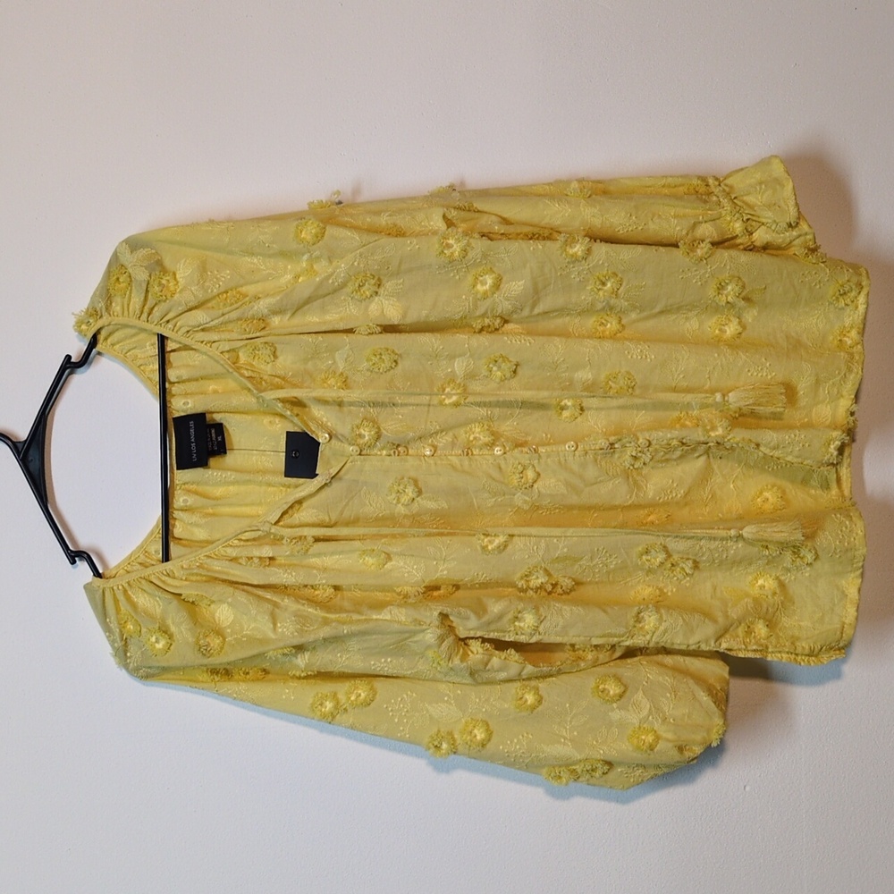 NEW Liv Los Angeles Yellow Embroidered Long Sleeve Button Up, Size XL